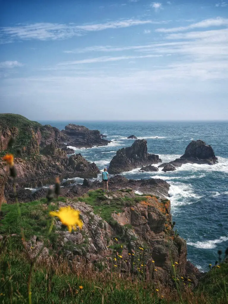 11 AUFREGENDE REISEZIELE IN EUROPA - WESTEUROPA 1 Reiseziele in Europa - Küste Aberdeenshire - Meer