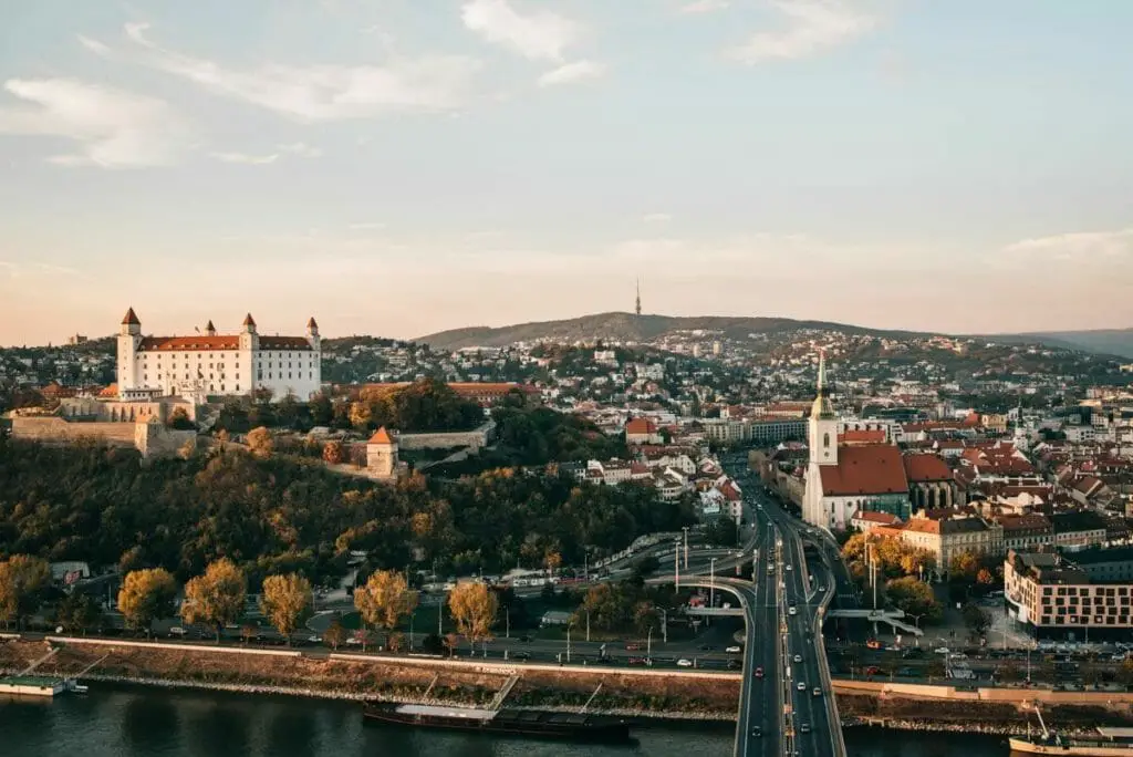 DIE 11 SCHÖNSTEN REISEZIELE EUROPAS - MITTELEUROPA 1 DIE 11 SCHÖNSTEN REISEZIELE EUROPAS - MITTELEUROPA 1