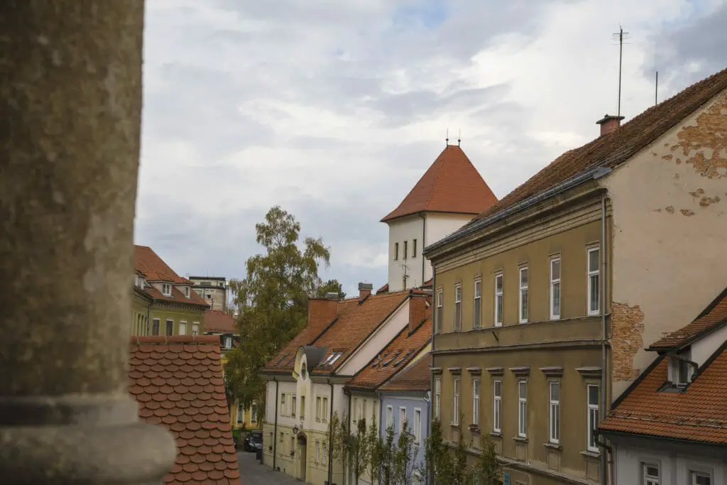 DIE 11 SCHÖNSTEN REISEZIELE EUROPAS - MITTELEUROPA 3 Schönsten Reiseziele Europa - Celje Altstadt - Slowenien