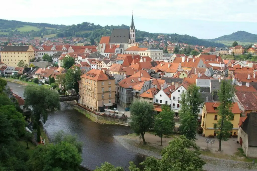 DIE 11 SCHÖNSTEN REISEZIELE EUROPAS - MITTELEUROPA 4 Schönsten Reiseziele Europa - Cesky Krumlov Skyline