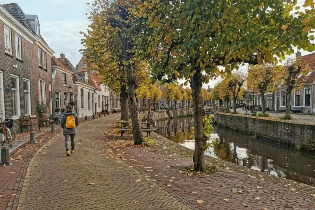 11 AUFREGENDE REISEZIELE IN EUROPA - WESTEUROPA 4 Reiseziele in Europa - Hasselt - Baangracht - Herbst