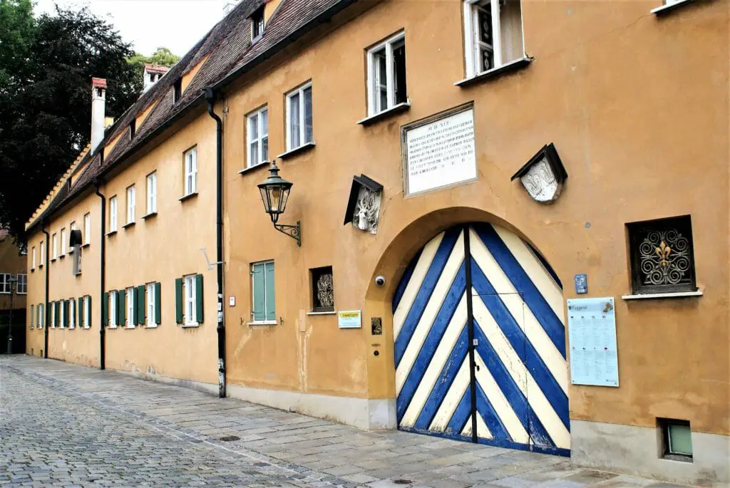 AUSFLUGSZIELE BAYERN - 16 MÖGLICHKEITEN FÜR DEINE SOMMERFERIEN 14 AUSFLUGSZIELE BAYERN - 16 MÖGLICHKEITEN FÜR DEINE SOMMERFERIEN 10