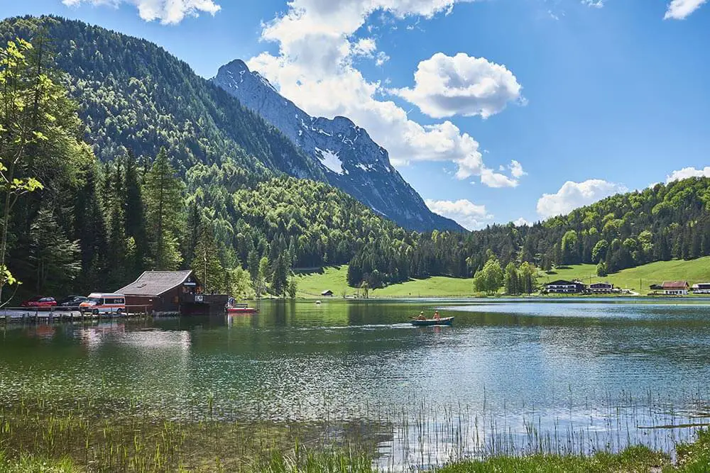 AUSFLUGSZIELE BAYERN - 16 MÖGLICHKEITEN FÜR DEINE SOMMERFERIEN 12 AUSFLUGSZIELE BAYERN - 16 MÖGLICHKEITEN FÜR DEINE SOMMERFERIEN 8