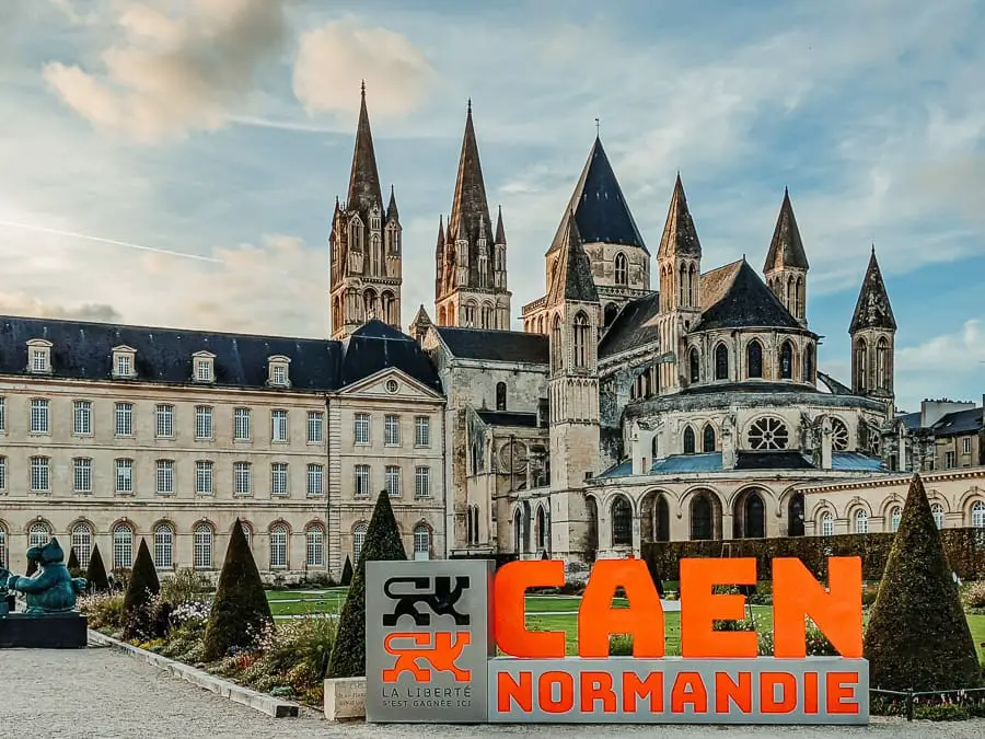 NORMANDIE SEHENSWÜRDIGKEITEN: 3 UNGEWÖHNLICHE IDEEN FÜR EINEN STÄDTETRIP IN DIE NORMANDIE 67 NORMANDIE SEHENSWÜRDIGKEITEN: 3 UNGEWÖHNLICHE IDEEN FÜR EINEN STÄDTETRIP IN DIE NORMANDIE 66